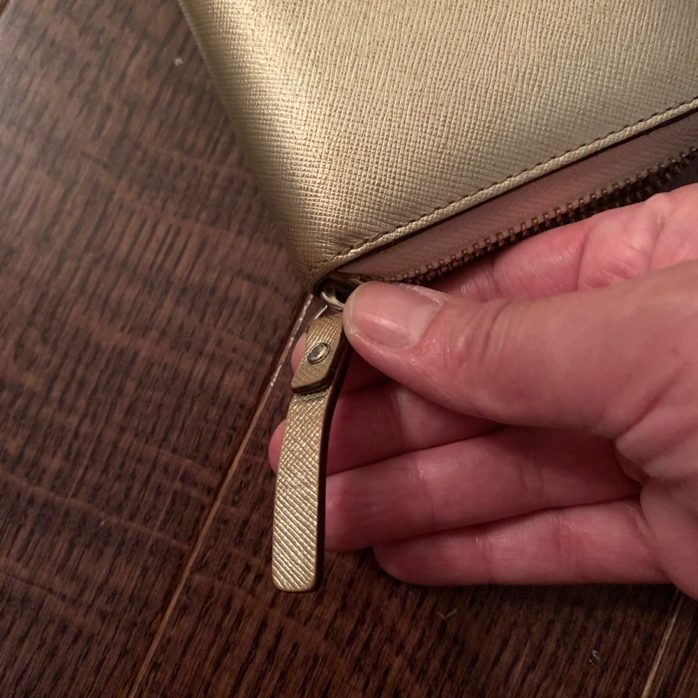 Kate Spade wallet - Picture 12 of 14